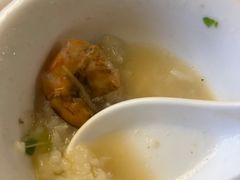 -大富蚝乌东哥饭店·石锅鱼杂·柠檬鸭(革新路店)