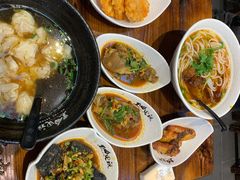 -黑白电视长沙小吃(美林M·LIVE天地东座店)