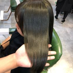 -十六番发型师事务所