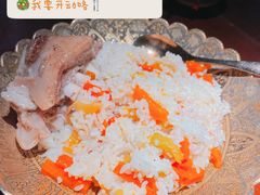 特色手抓饭-楼兰新疆主题餐厅(悠方店)