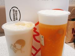 -喜茶(北京华贸购物中心店)