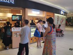 等位区-元气寿司(东方宝泰店)