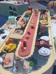 -奈尔宝家庭中心·亲子餐厅(北京东坝万达店)