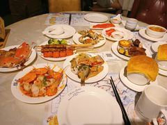 -四海一家自助餐(益田假日广场店)