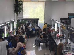 -英皇培训学校