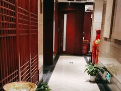 -老铺人家酒店(紫荆名流店)