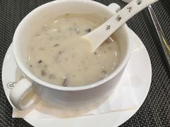 蘑菇忌廉汤-大佛寺高级素食自助餐厅