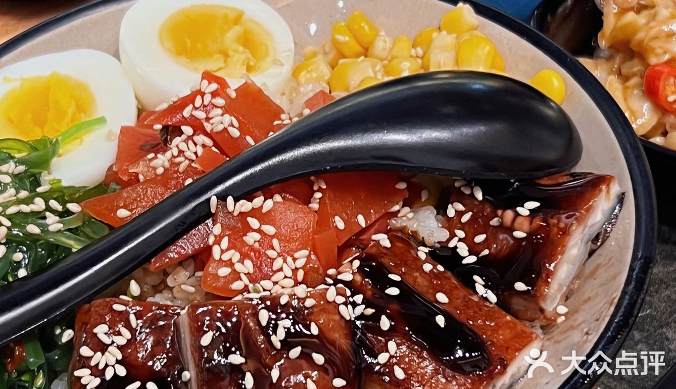 太原这家治愈系日式食堂里竟然藏着这么好吃的酥皮榴莲