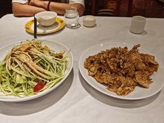 -万荣烤鸭店·北京菜(农光里店)