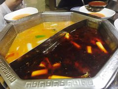 -盛宏鑫·四川鲜鱼馆(一元路店)