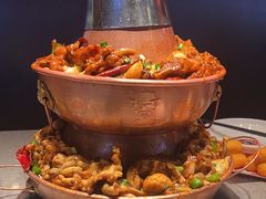 -老佛爷铜炉蛙锅(东门老街店)