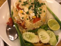 -J Daeng Seafood