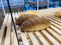 -焙丽拾光(麦凯乐直营店)