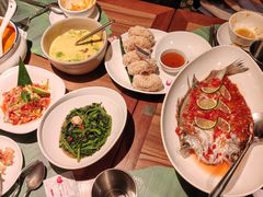 泰式柠檬蒸海鲈鱼-帕蓝·暹罗料理(大学路店)