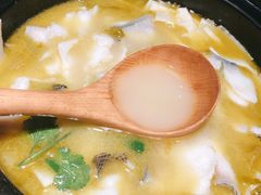 -九锅一堂酸菜鱼(新南凯德直营店)
