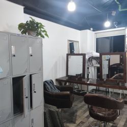 -纯剪男士理发馆·烫染专业店