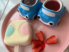 -水桶王国主题餐厅·聚会·生日派对·亲子活动·家庭套餐(亚龙湾希尔顿店)