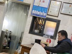 大堂-凡老头米线砂锅(古荡新村西粮站)