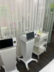 -凡碧诗毛孔清洁收细