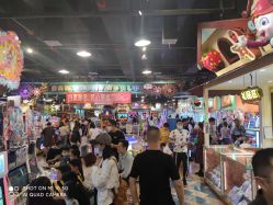 -卡通尼乐园(银泰店)