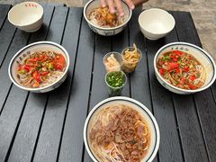 -李易面馆(树木岭店)