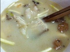 三鲜煮馍-东关赵记粉汤羊血(兴庆北路店)