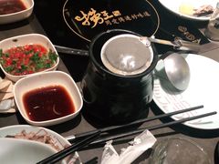 -捞王锅物料理(上海世茂广场店)