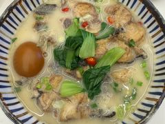 -鲜越鲜鱼粉(财富购物中心店)