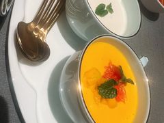 -左庭右院鲜牛肉火锅黑金店(陆家嘴中心店)
