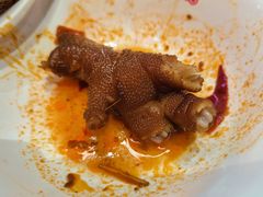 鸡爪-金龙大四喜牛肉火锅