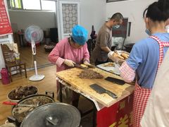 -老西关黄老太牛肉烧饼
