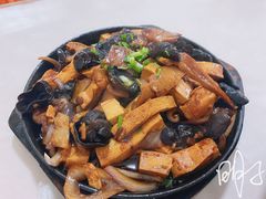 -胡老三家土菜馆·老店地方特色菜·招牌茅山地锅老鹅