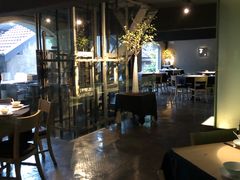 -穹六人间 people 6(岳阳路店)