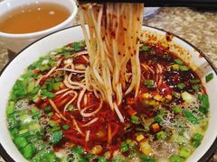 -磨沟沿老字号牛肉面·清真(金港城店)