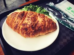 -星巴克(苏州张家港国贸酒店店)