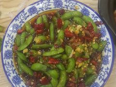 -江城燕子大排档(江汉路步行街店)