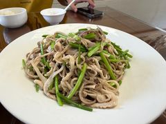 芫爆肚丝-颜家菜·鲁菜世家(大明湖店)