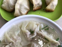 -珊珊小笼馆(仙霞路店)