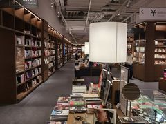 -茑屋书店(天目里店)