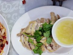 白切文昌鸡-范饭椰林川湘味海鲜·椰子鸡(三亚湾椰梦长廊店)