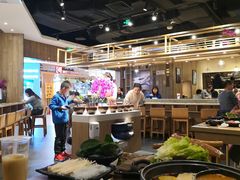 自助取餐区-呷哺呷哺(新世界百货望京店)