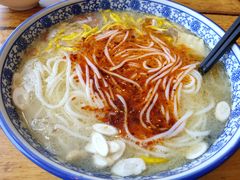 -桥香园过桥米线(国贸店)