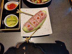 -铭牛烧肉·和牛海鲜自助(高新月牙湖店)