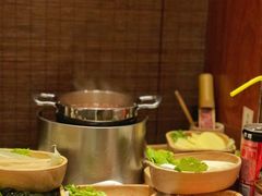 -独食火锅·半米屋台(直营总店)