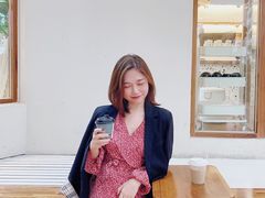 -Line 咖啡(石厦花园店)