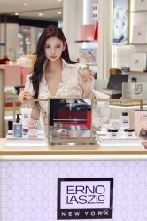 -奥伦纳素Erno Laszlo
