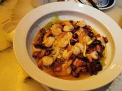 沸腾虾球-桂满陇天书(南京德基旗舰店)