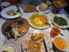 -泰椰里·泰国餐厅(智慧城广百广场店)