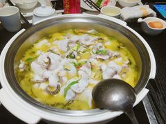 招牌金汤-严厨老坛酸菜鱼(吴江万宝店)
