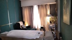 -Mamom club 慢会所(爱丁堡店)